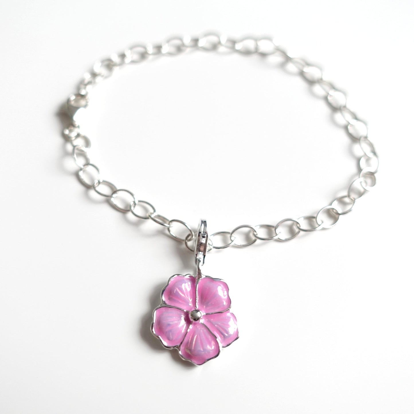 Sakura Charm-Armband mit Kirschblüte Anhänger aus 925er Silber