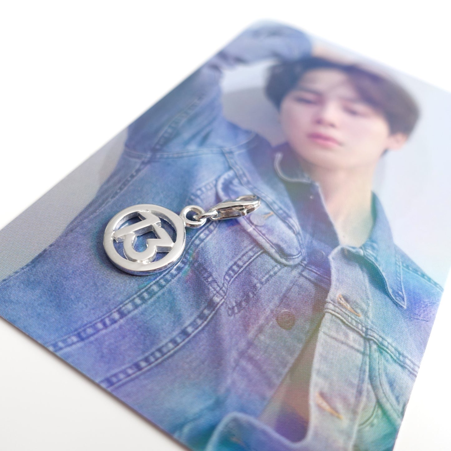 BTS Jimin inspirierter Charm oder Ketten-Anhänger Nummer 13 aus 925 Silber
