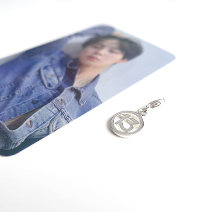 BTS Jimin inspirierter Charm oder Ketten-Anhänger Nummer 13 aus 925 Silber