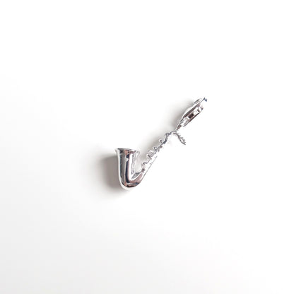 BTS V / Taehyung inspirierter Charm oder Ketten-Anhänger Saxophon aus 925er Silber