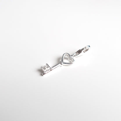 BTS Schlüssel zum Magic Shop Charm oder Ketten-Anhänger aus 925 Silber
