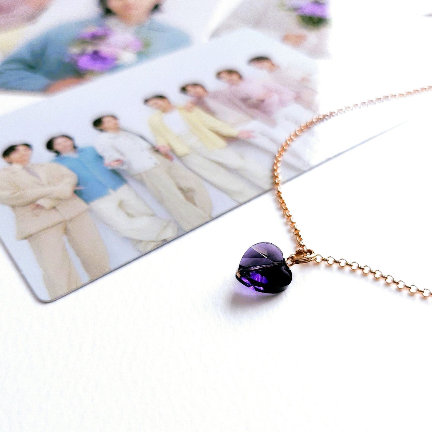 BTS inspirierte Halskette mit lila Herz-Anhänger aus Glas und 925-Silber-Kette in rosévergoldet, vergoldet oder silber
