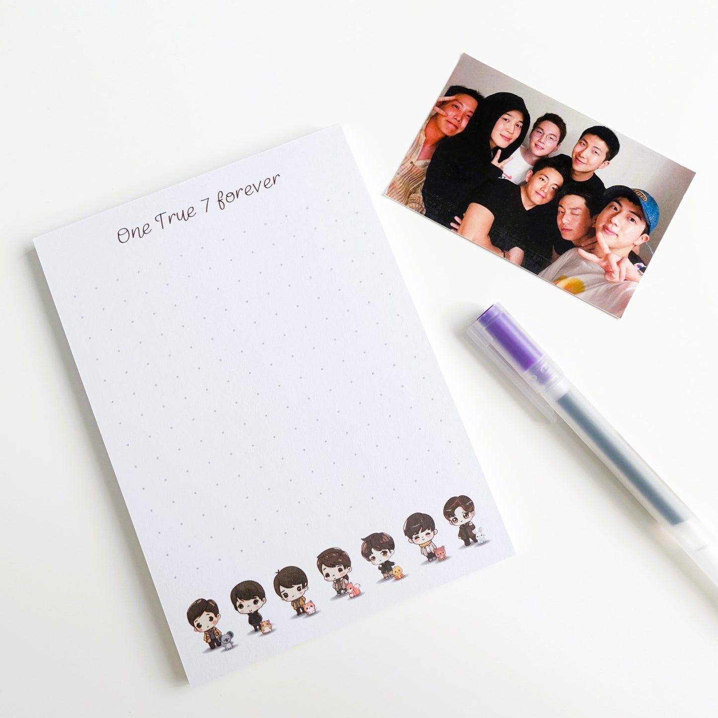 BTS inspirierter OT7 Notizblock "One True 7 forever" mit den 7 Members
