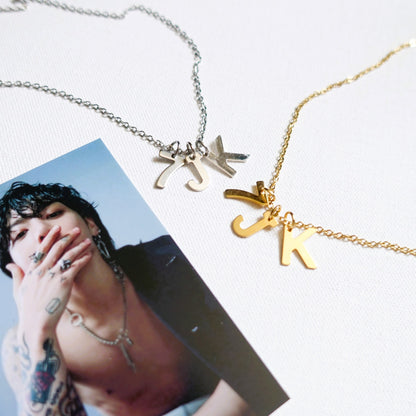 Jungkook Seven inspirierte Halskette mit 3 Anhängern aus Edelstahl