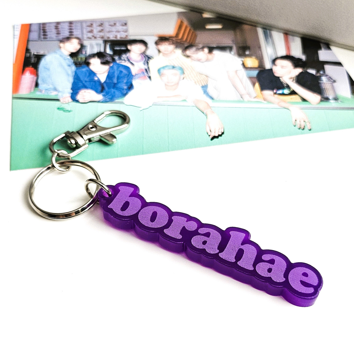 BTS inspirierter Borahae-Schlüsselanhänger aus lila Acryl