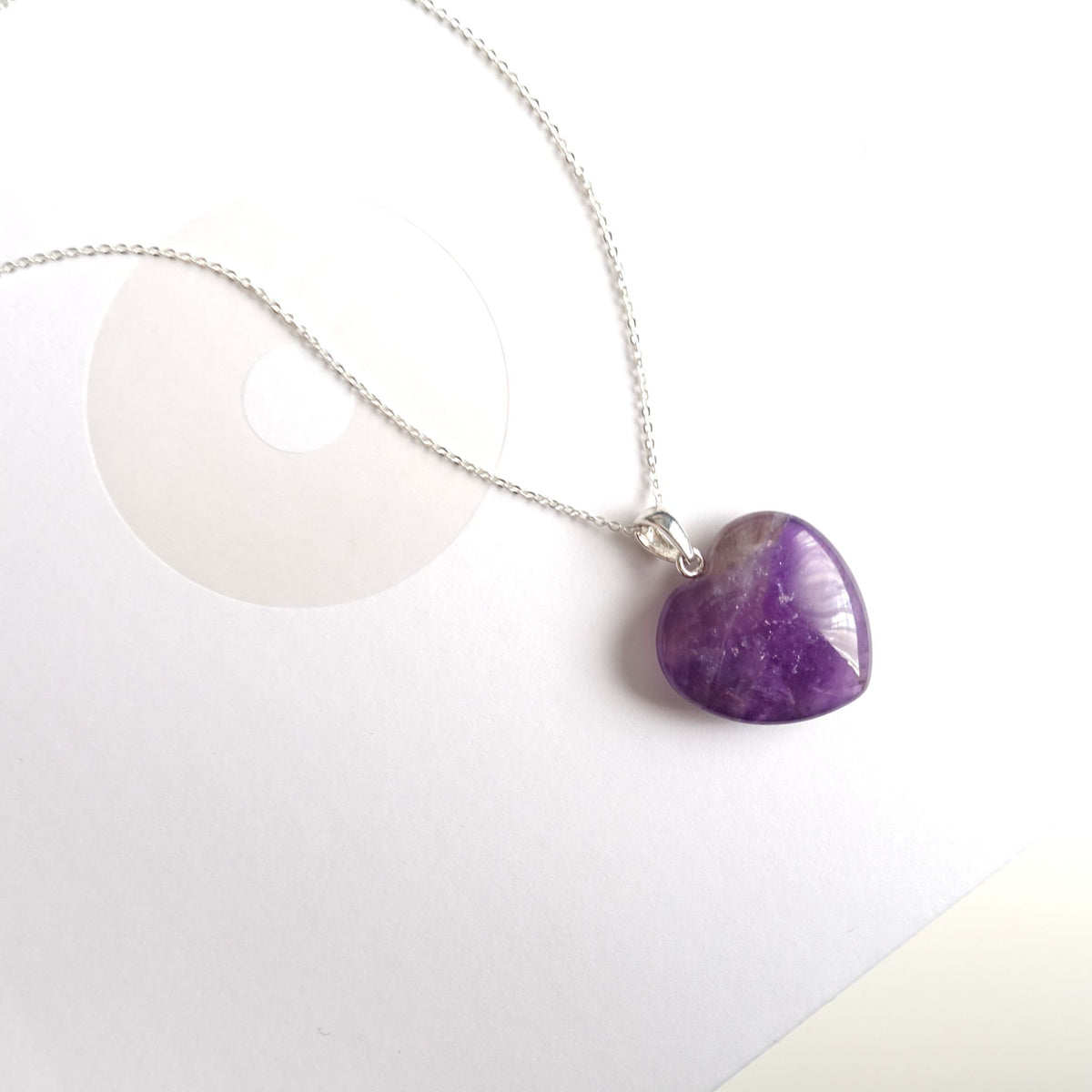 BTS Borahae inspirierter lila Amethyst-Herz-Anhänger oder Halskette