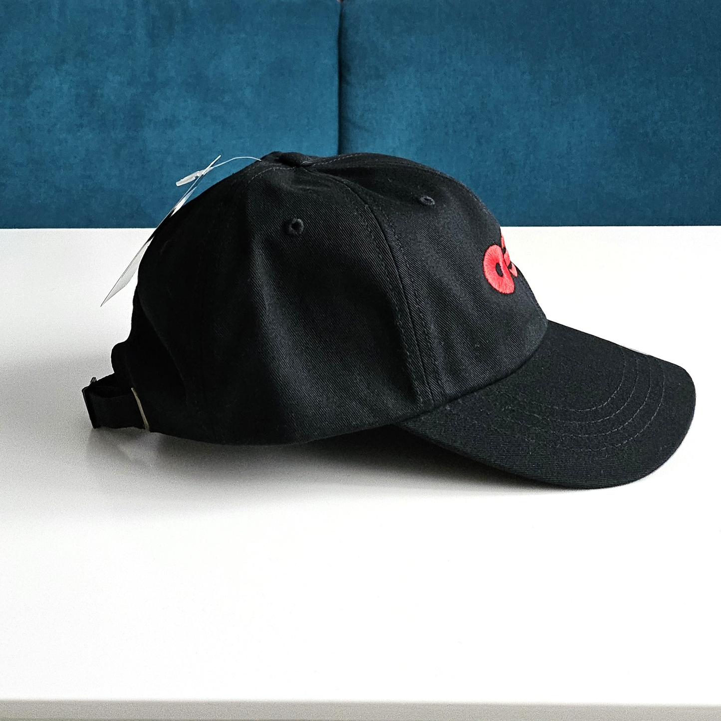 BTS Arirang inspirierte Basecap mit Logo und Zahl 7 in schwarz oder weiß