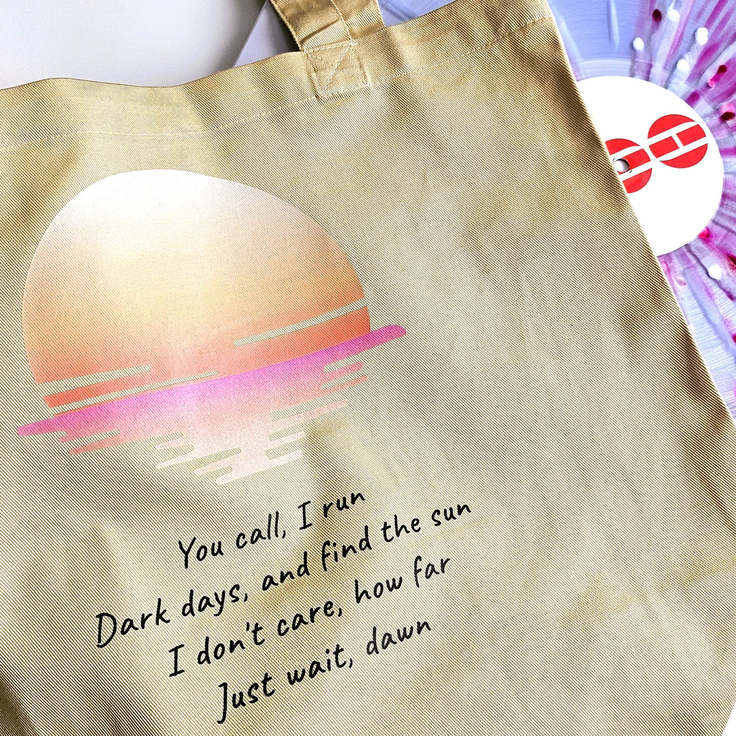 BTS „Into the Sun“ inspirierte Tasche aus Bio-Baumwolle