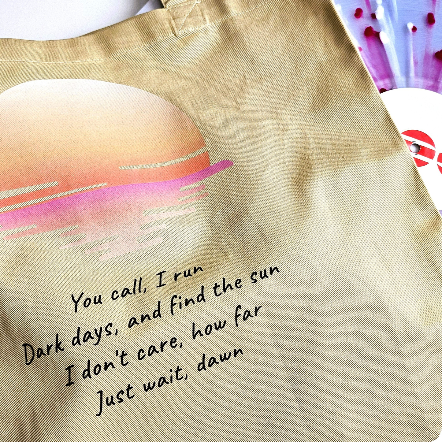 BTS „Into the Sun“ inspirierte Tasche aus Bio-Baumwolle