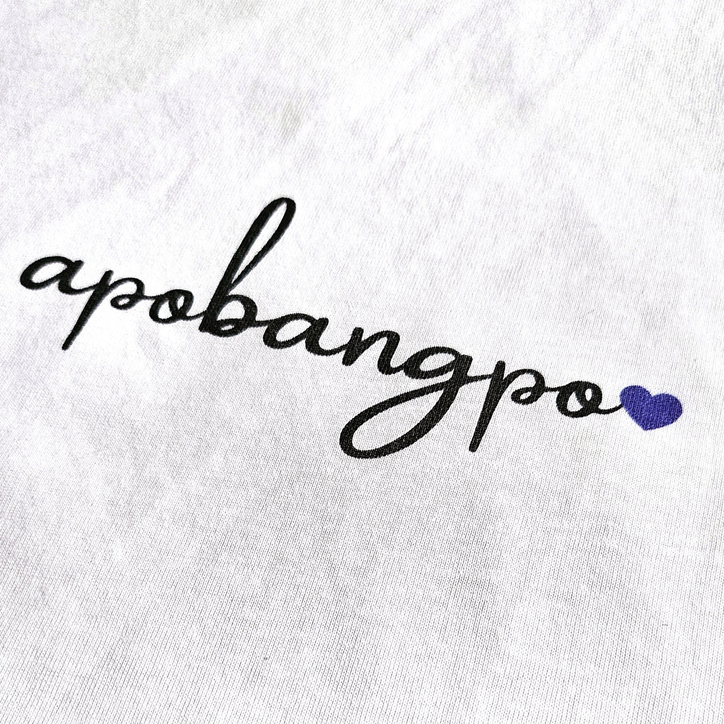 BTS inspiriertes Apobangpo T-shirt mit lila Herz