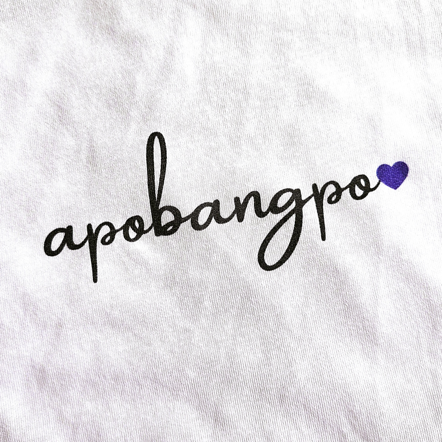 BTS inspiriertes Apobangpo T-shirt mit lila Herz