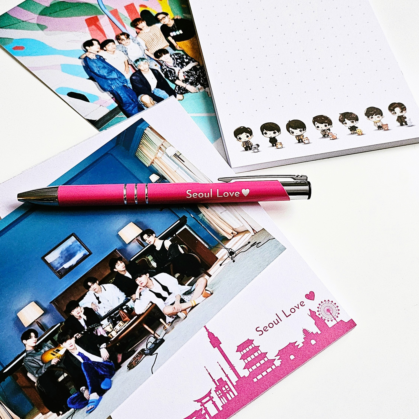 BTS inspirierter Borahae-Schlüsselanhänger aus lila Acryl