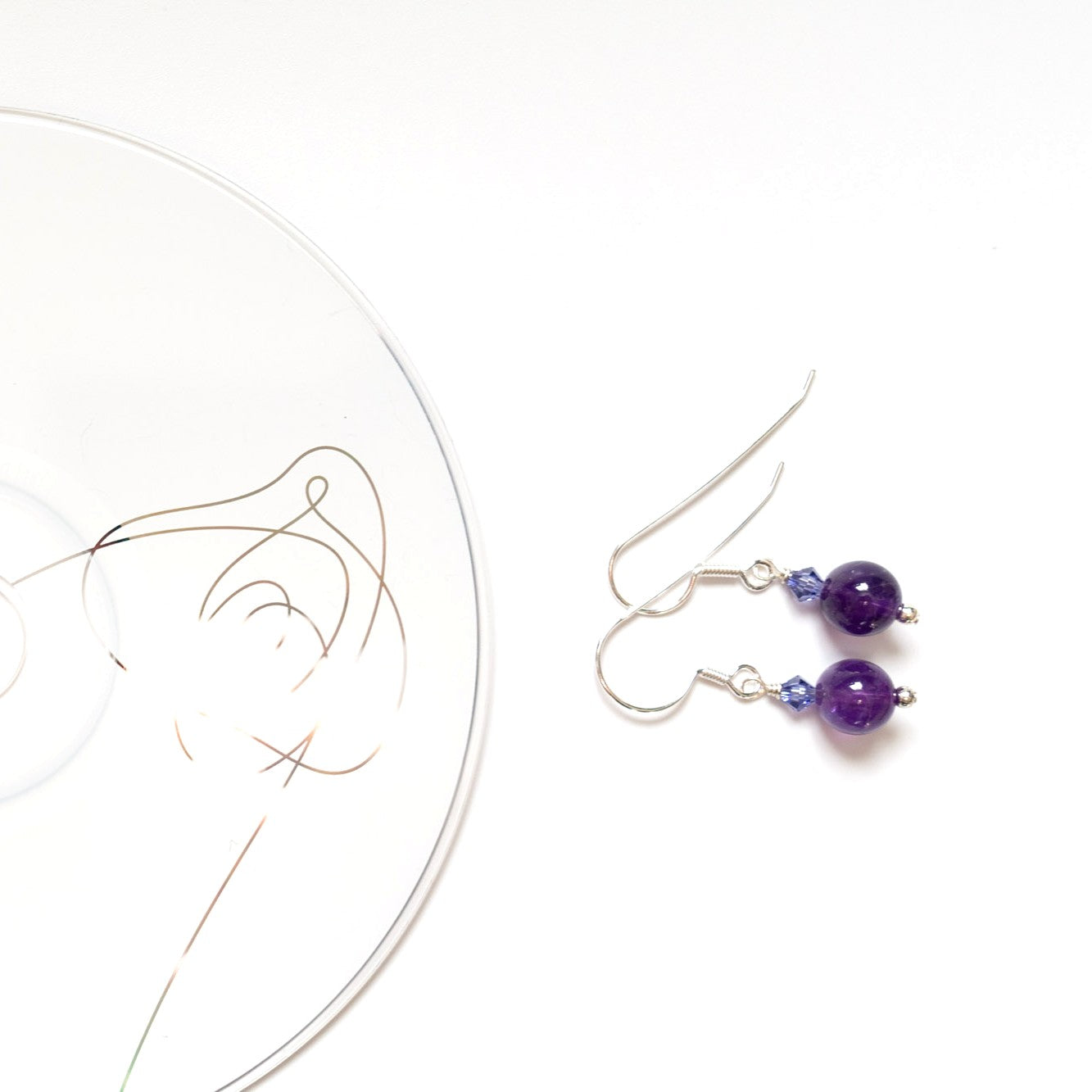 BTS inspirierte lila Ohrringe mit Amethyst und Glasschliffsteinen