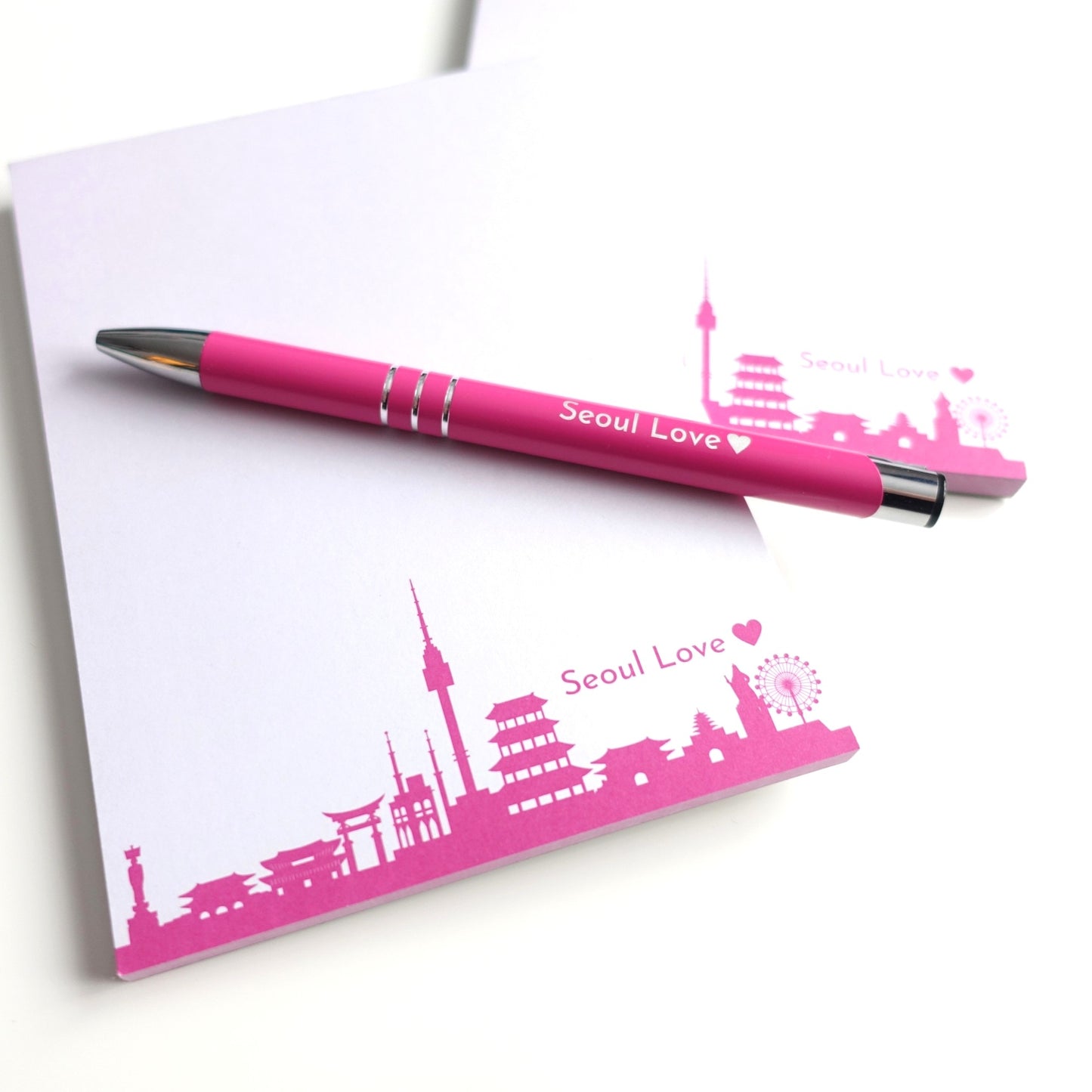 Schreibset "Seoul Love" mit Notizblock, Kugelschreiber und Seoul-Skyline